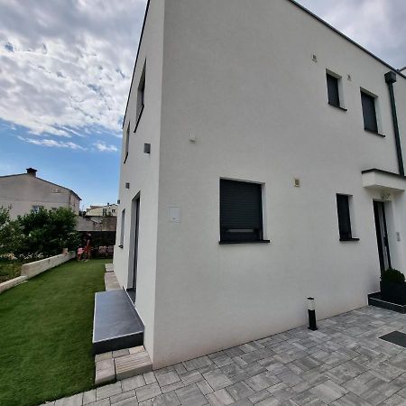 Holiday House Gavran Vodice Exterior photo